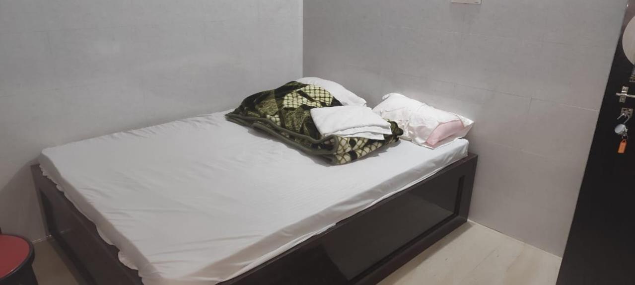 Hotel Radhey Krishna Patna  Extérieur photo