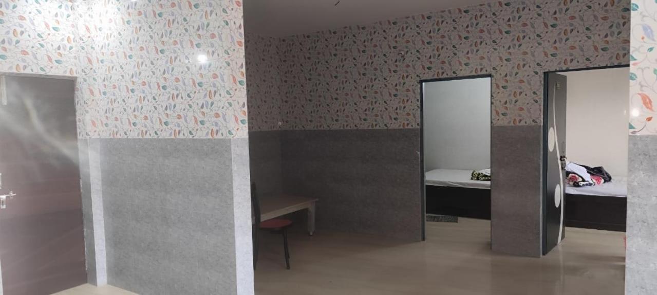Hotel Radhey Krishna Patna  Extérieur photo
